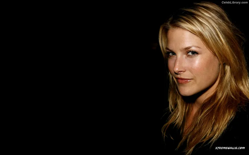 Ali larter photo 5 of 568