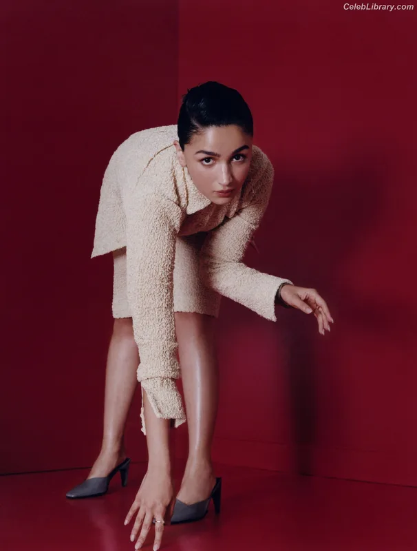 Alia Bhatt photo 7 of 167
