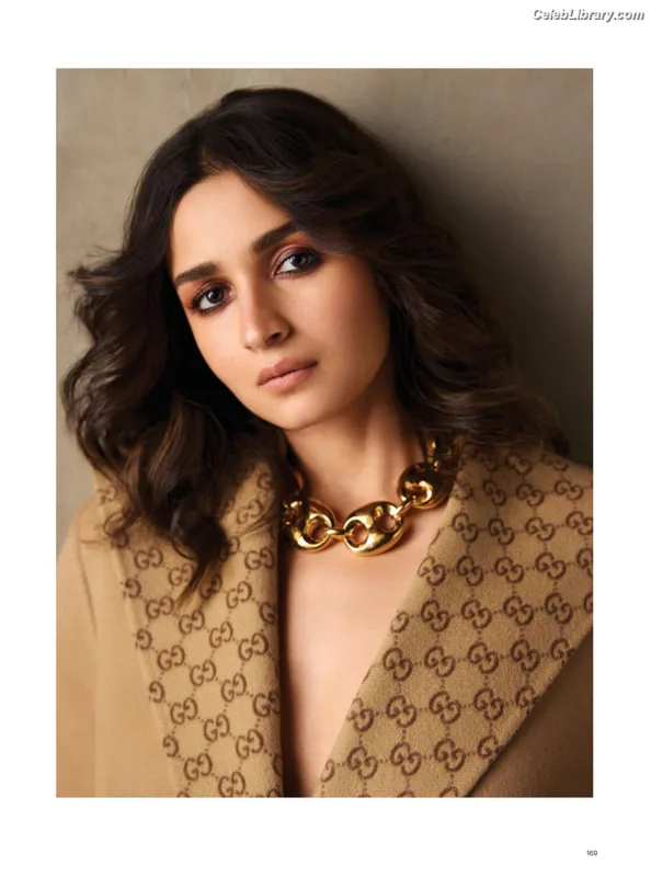 Alia Bhatt photo 2 of 167