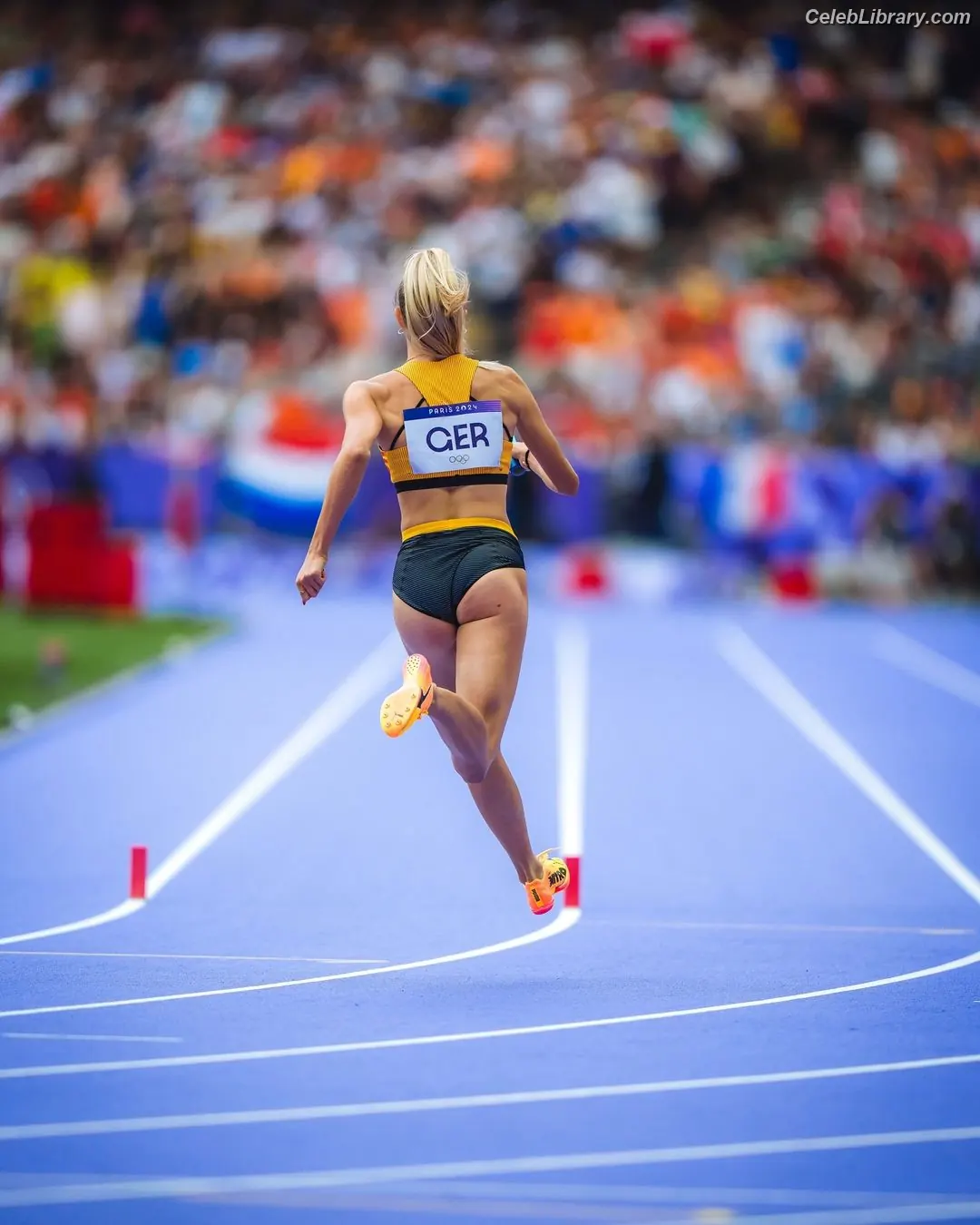 Alica Schmidt photo 19 of 513