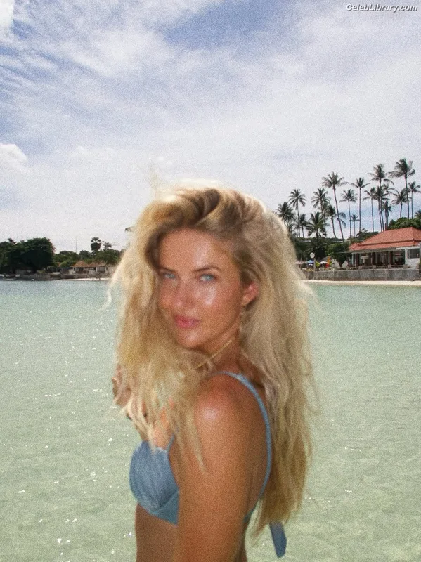 Alica Schmidt photo 14 of 514