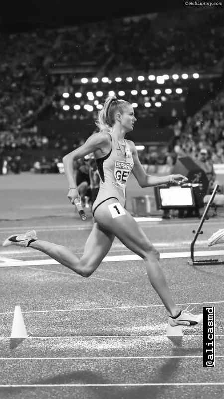 Alica Schmidt photo 16 of 514