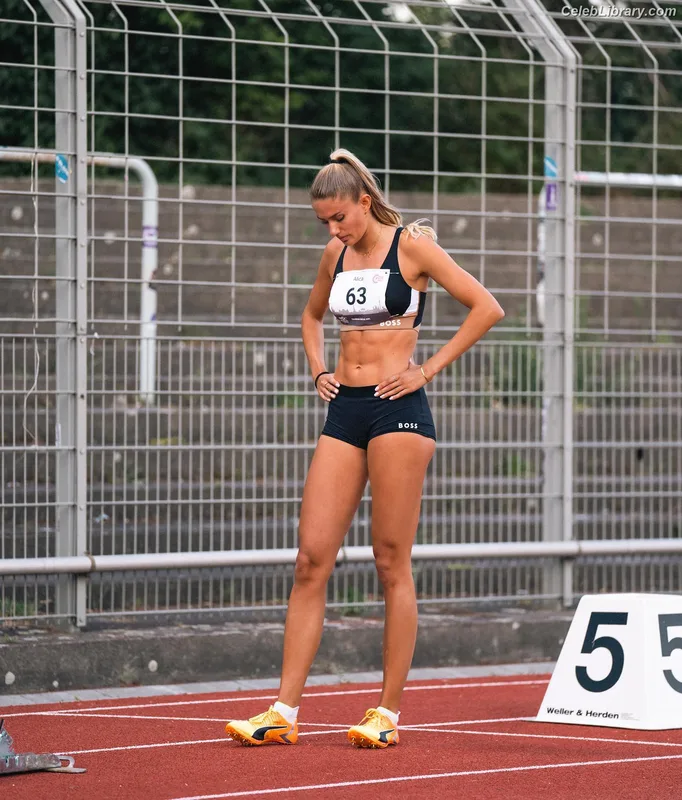 Alica Schmidt photo 23 of 514