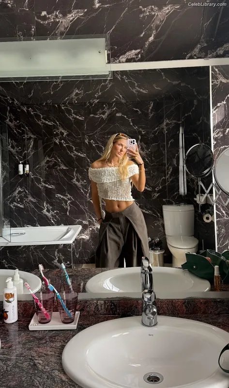 Alica Schmidt photo 14 of 514