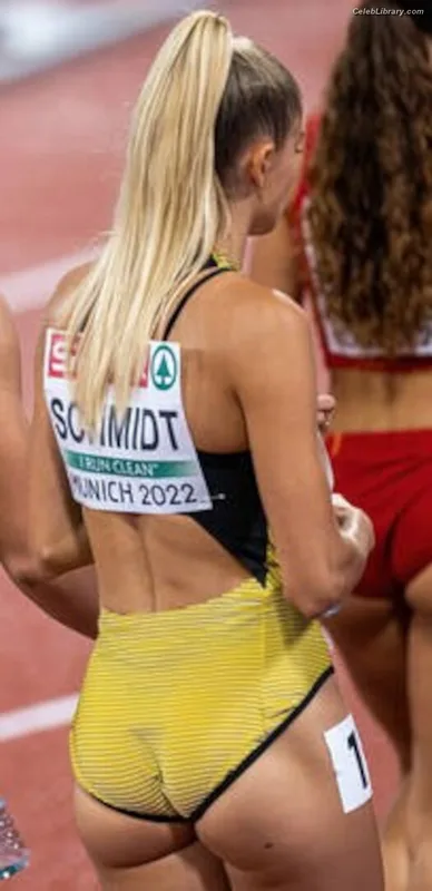 Alica Schmidt photo 19 of 514