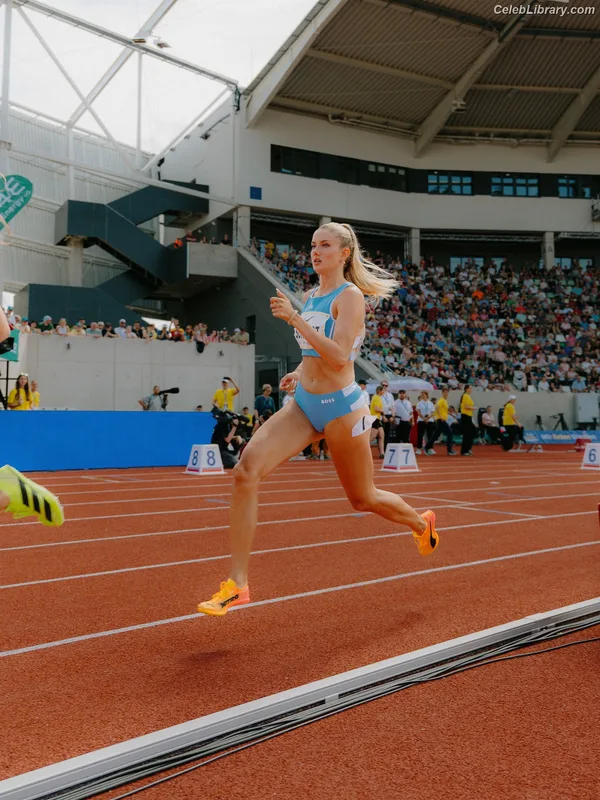 Alica Schmidt photo 12 of 514