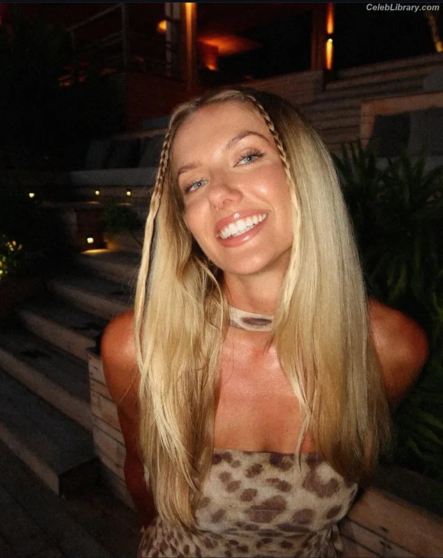 Alica Schmidt photo 24 of 514
