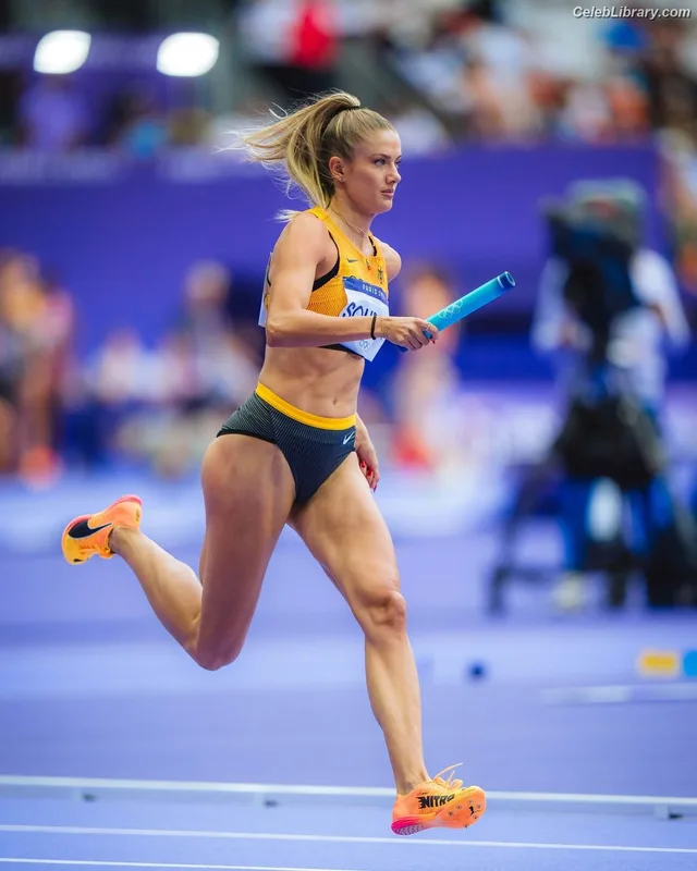 Alica Schmidt photo 18 of 514
