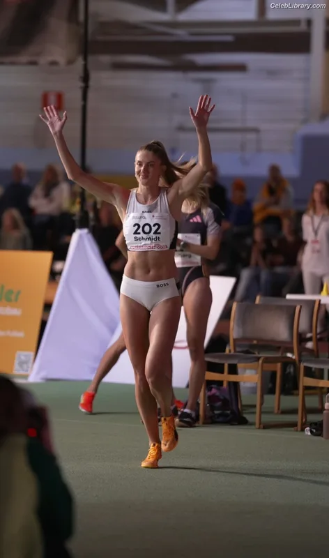 Alica Schmidt photo 9 of 514