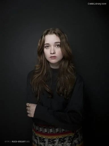 Alice Allegra Englert photo 8 of 55