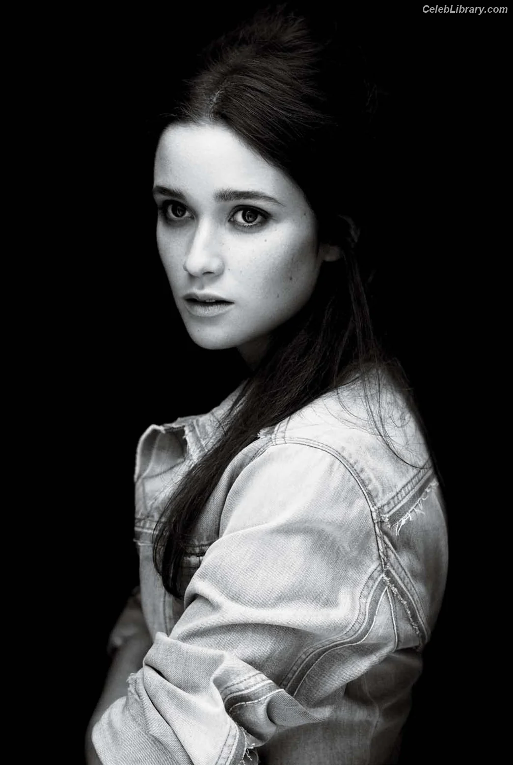 Alice Allegra Englert photo 4 of 55