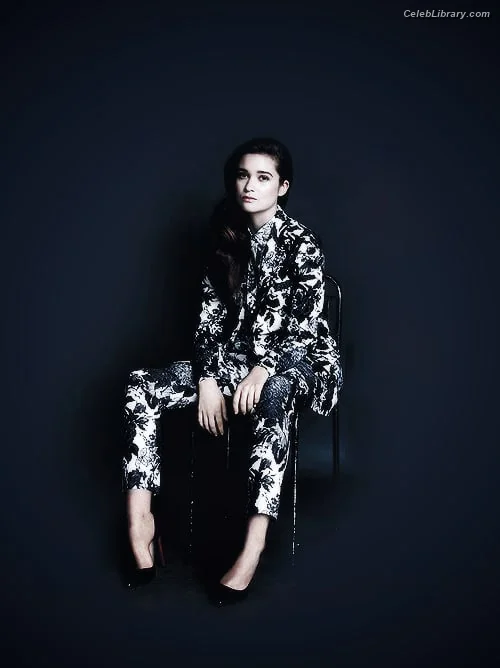 Alice Allegra Englert photo 5 of 55