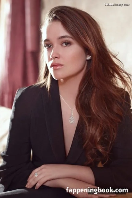 Alice Allegra Englert photo 18 of 55