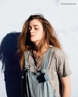 Alice Allegra Englert photo 4 of 56