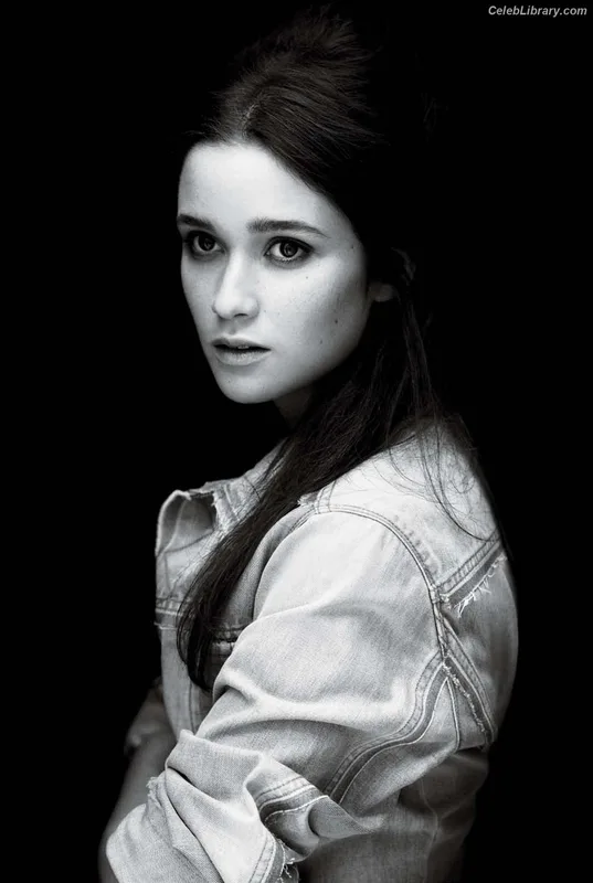 Alice Allegra Englert photo 4 of 56