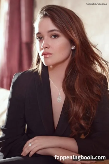 Alice Allegra Englert photo 18 of 56