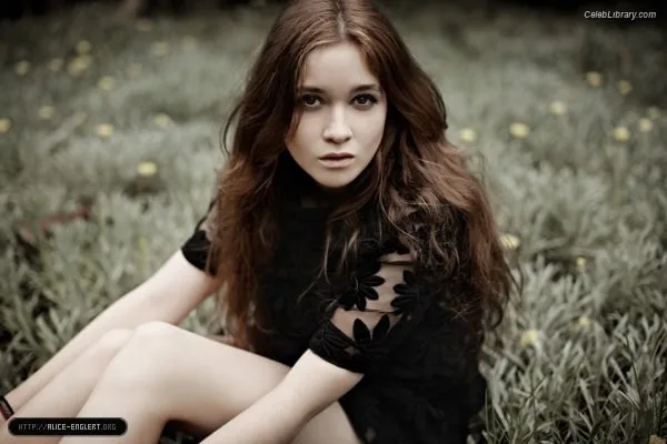 Alice Allegra Englert photo 21 of 56