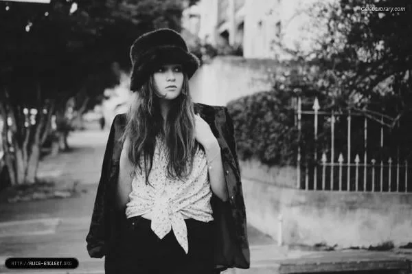 Alice Allegra Englert photo 24 of 56