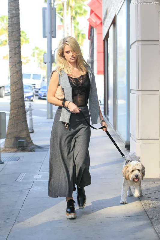Alice Eve photo 19 of 411