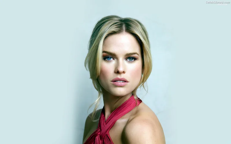 Alice Eve photo 15 of 411