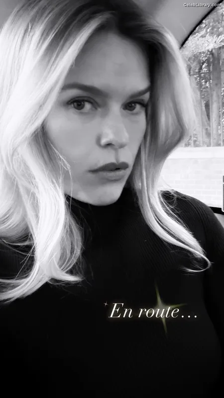 Alice Eve photo 12 of 411