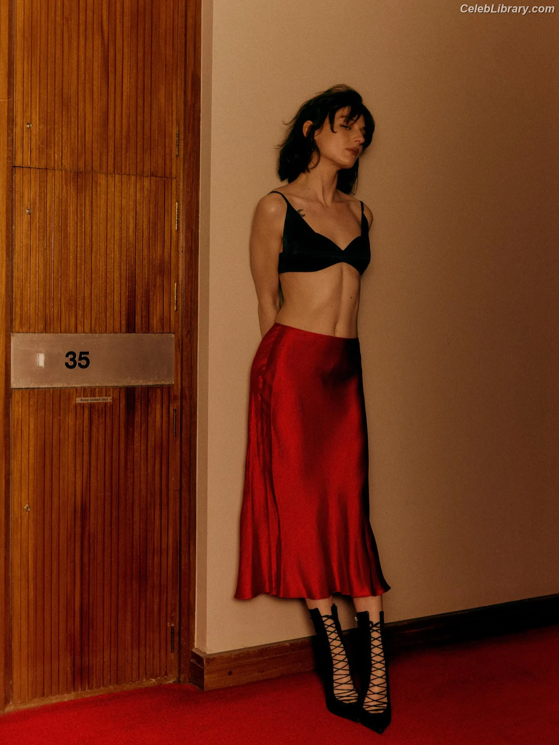 Alice Pagani photo 5 of 392