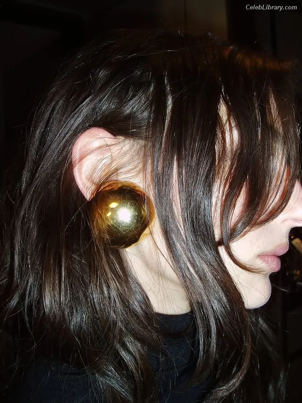 Alice Pagani photo 4 of 393
