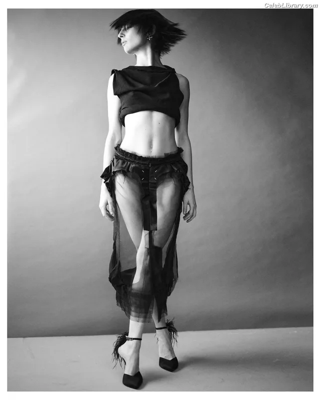 Alice Pagani photo 15 of 393