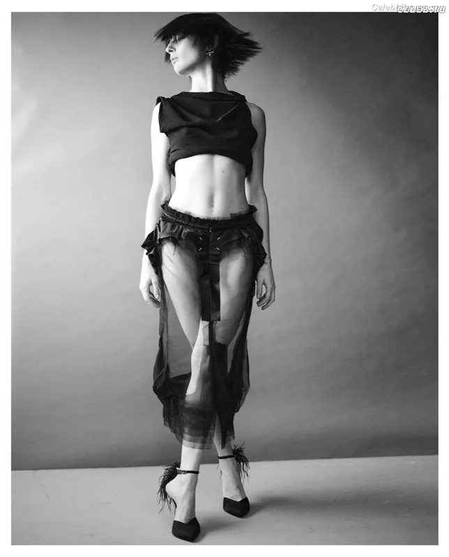 Alice Pagani photo 3 of 393