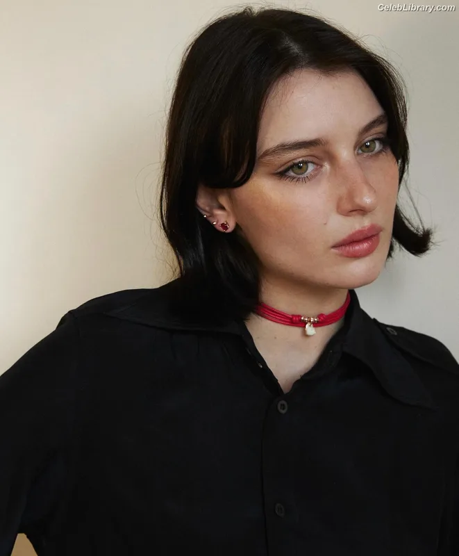 Alice Pagani photo 22 of 393