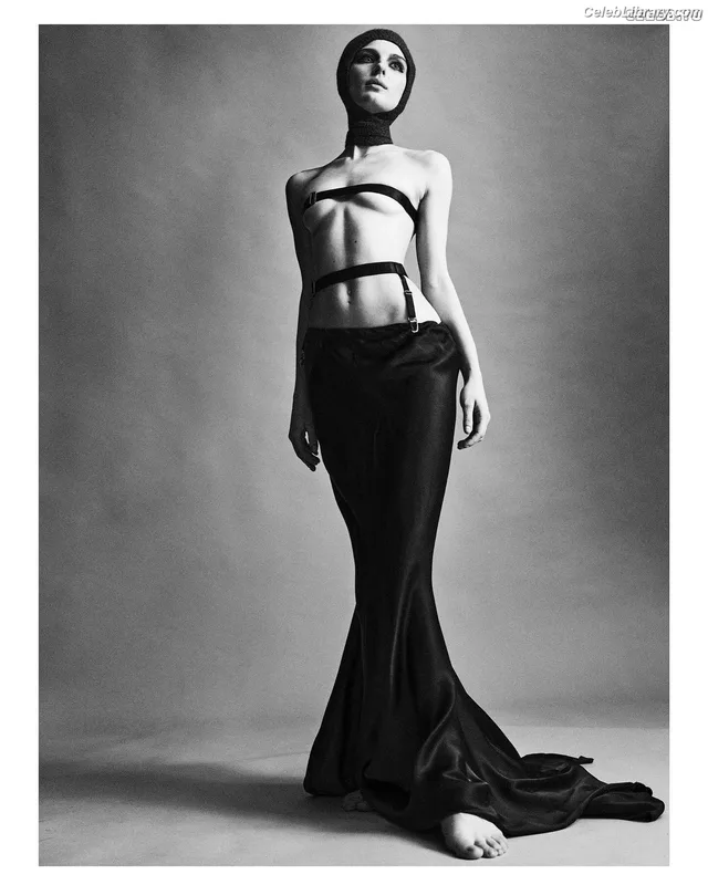 Alice Pagani photo 4 of 393