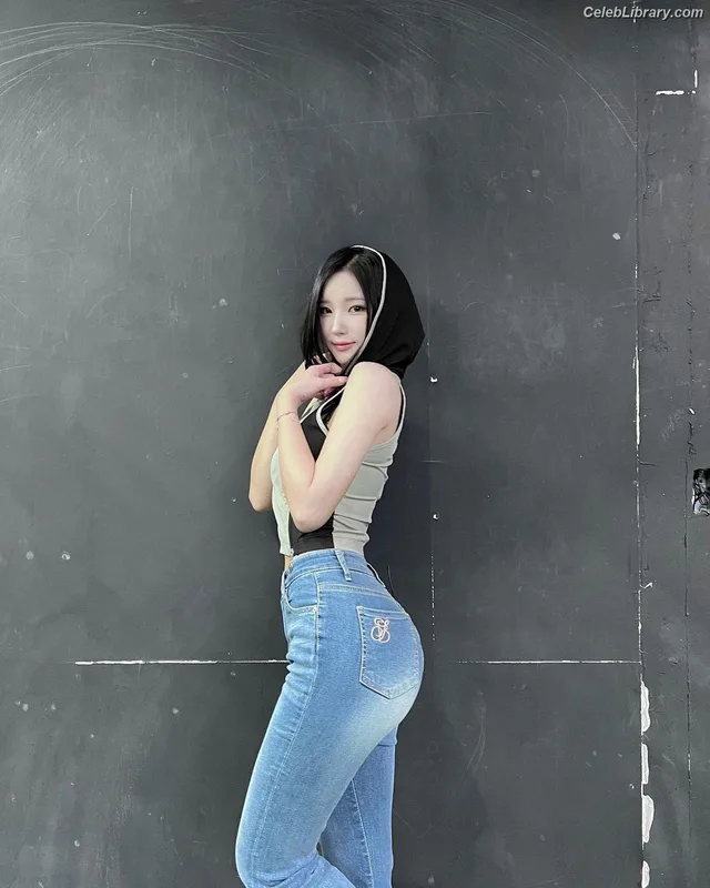 ALICE SOHEE Kim So-hee photo 9 of 42