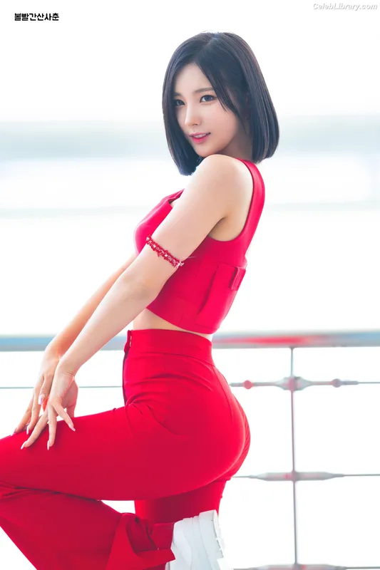 ALICE SOHEE Kim So-hee photo 15 of 42