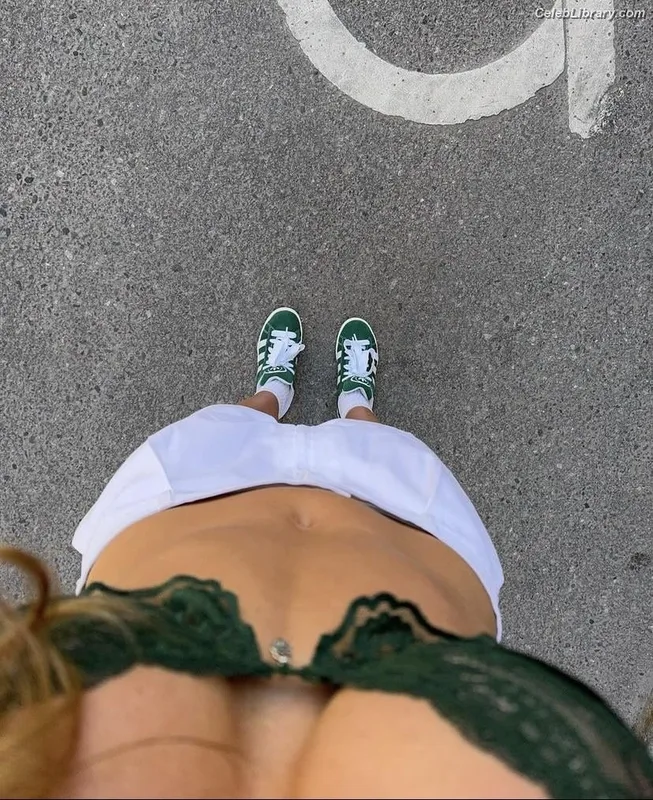 Alice Stenlöf photo 4 of 54