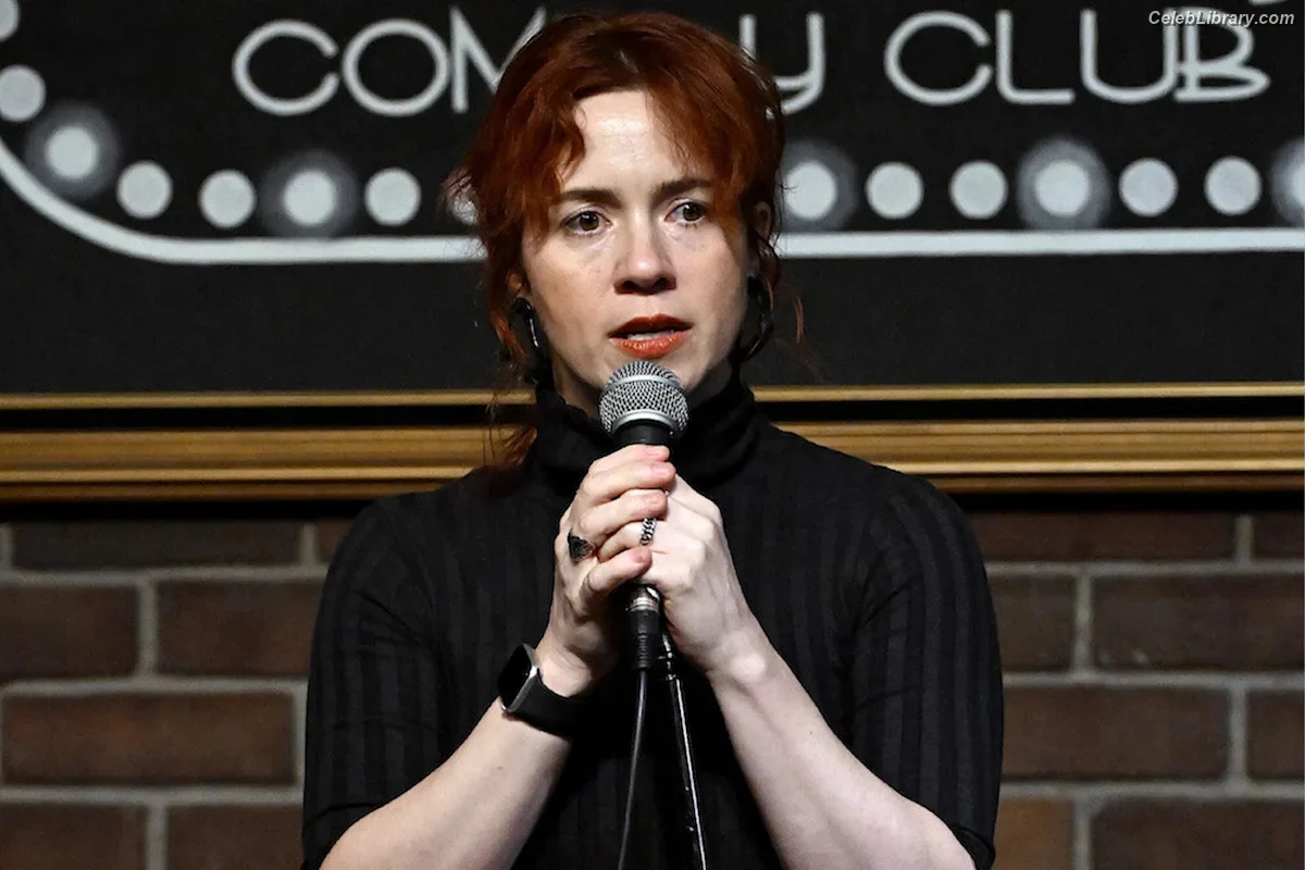 Alice Wetterlund photo 7 of 24