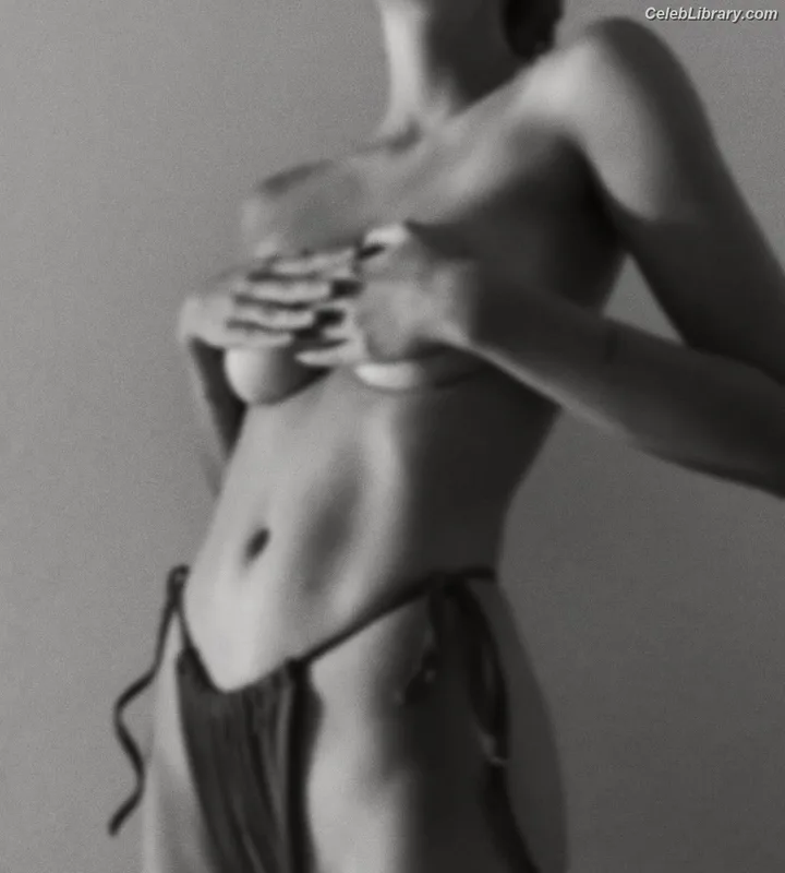 Alicia Bercán photo 1 of 44