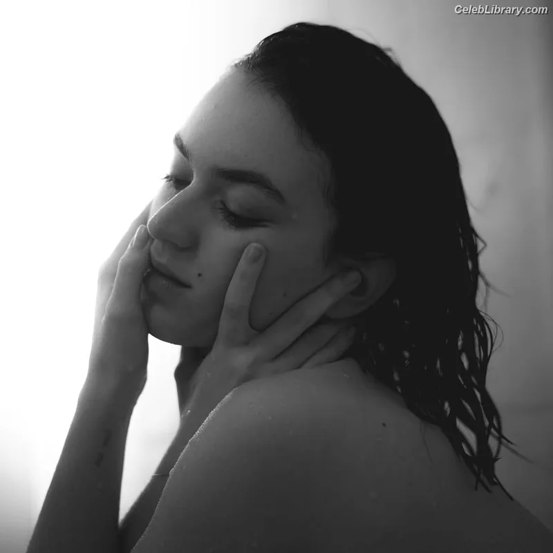 Alícia Falcó photo 19 of 63
