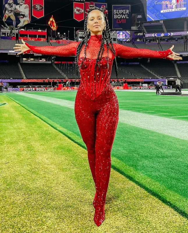 Alicia Keys photo 18 of 232