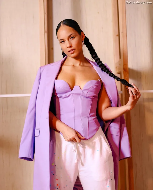 Alicia Keys photo 13 of 232