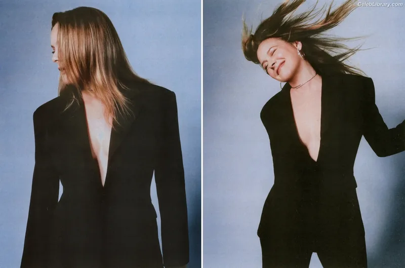 Alicia Silverstone photo 1 of 146