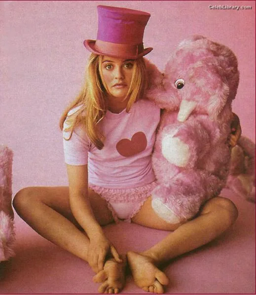 Alicia Silverstone photo 19 of 146