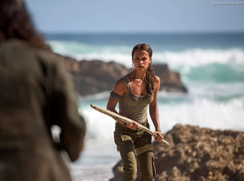 Alicia Vikander photo 18 of 441