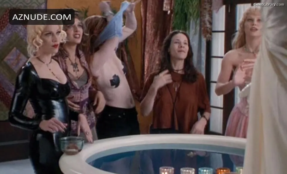 Alicia Witt photo 18 of 33