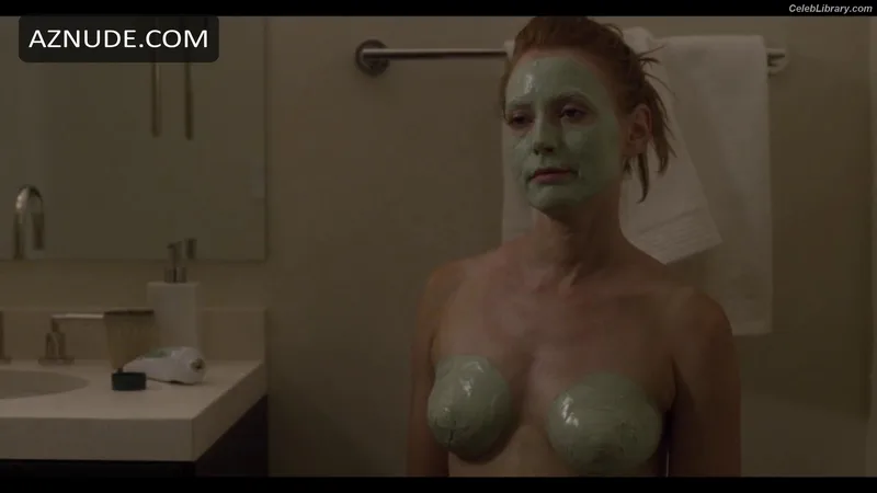 Alicia Witt photo 2 of 34