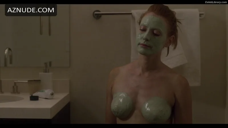 Alicia Witt photo 3 of 34