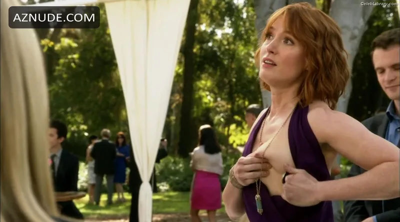 Alicia Witt photo 22 of 34