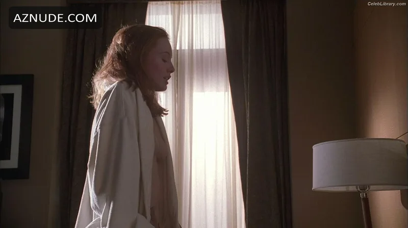 Alicia Witt photo 4 of 34