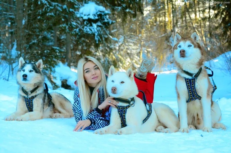 Alina Buryachenko photo 6 of 11