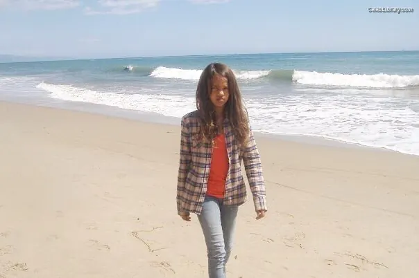Alisha Boe photo 1 of 48