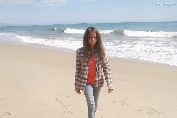 Alisha Boe photo 1 of 49